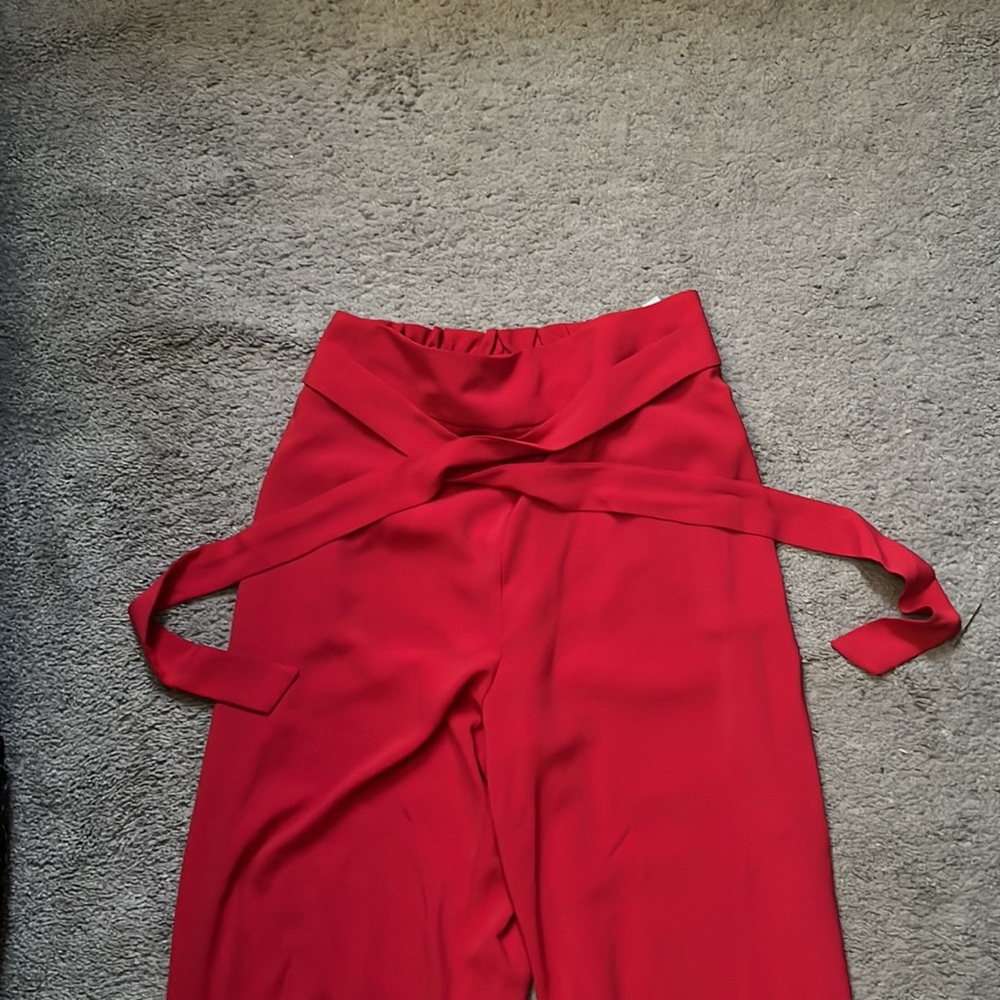 Red pants - Picture 3 of 3